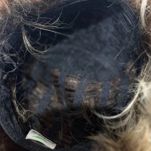 René of Paris Balayage Blonde Short Layered Wig – Modacrylic Fiber - Picture 5 of 9